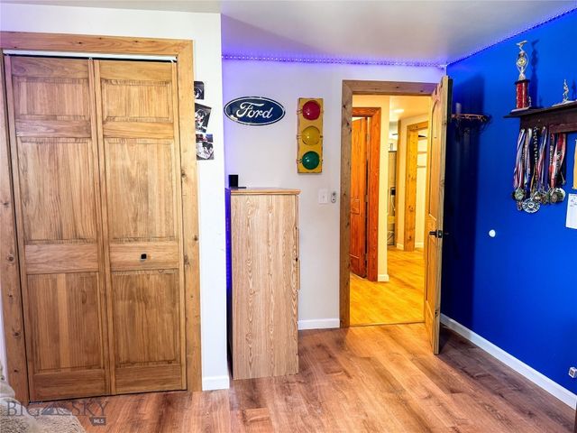 15 West End Road, Livingston, MT 59047