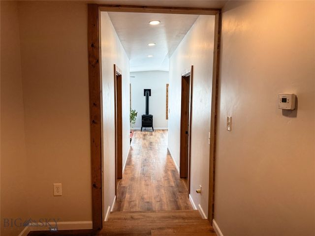 15 West End Road, Livingston, MT 59047