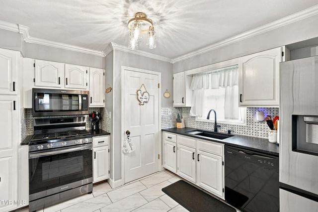 635 Old Union Road, Church Hill, TN 37642