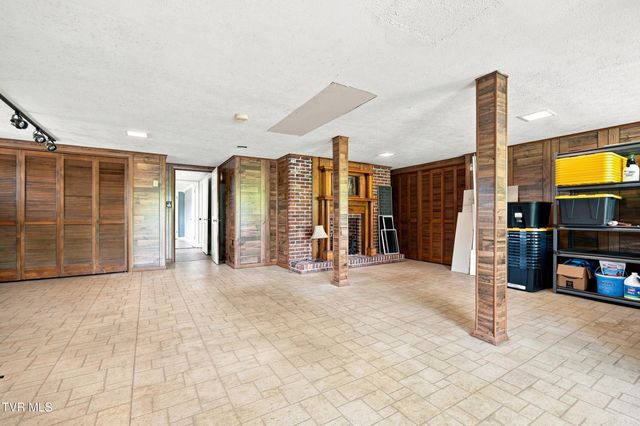 635 Old Union Road, Church Hill, TN 37642