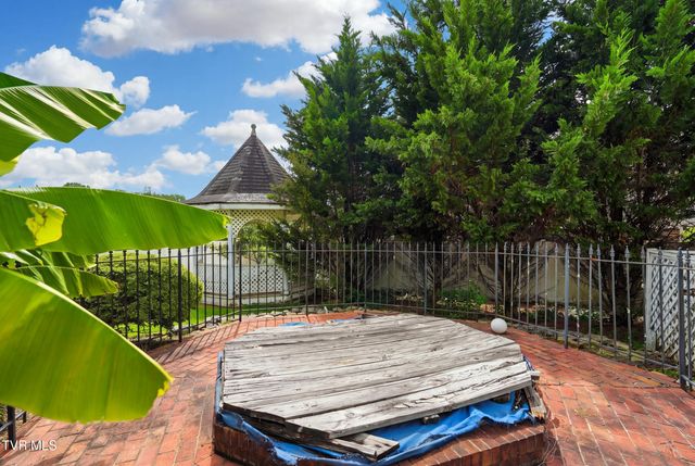 635 Old Union Road, Church Hill, TN 37642