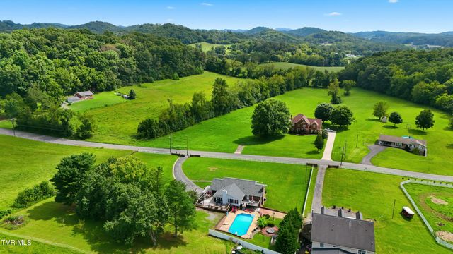 635 Old Union Road, Church Hill, TN 37642