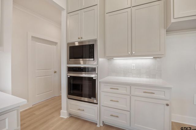 509 Artesian Meadow, Bullard, TX 75757