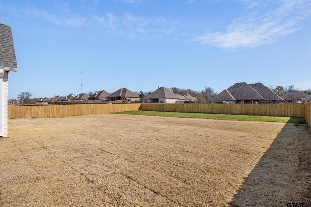 509 Artesian Meadow, Bullard, TX 75757