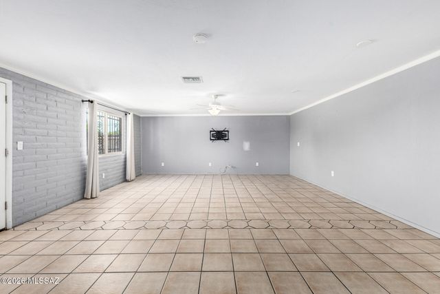 3131 S Calle Cordova, Tucson, AZ 85730