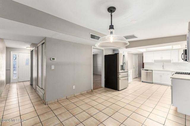 3131 S Calle Cordova, Tucson, AZ 85730