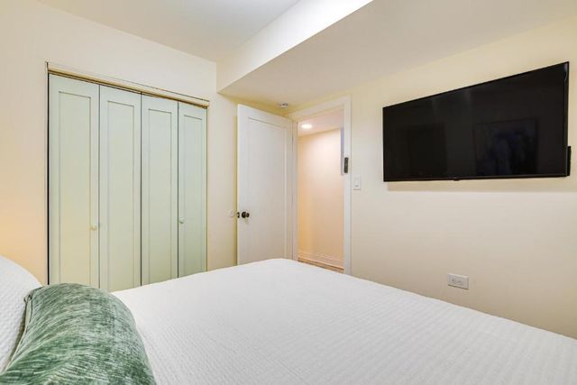 4829 S Forrestville Avenue G, Chicago, IL 60615