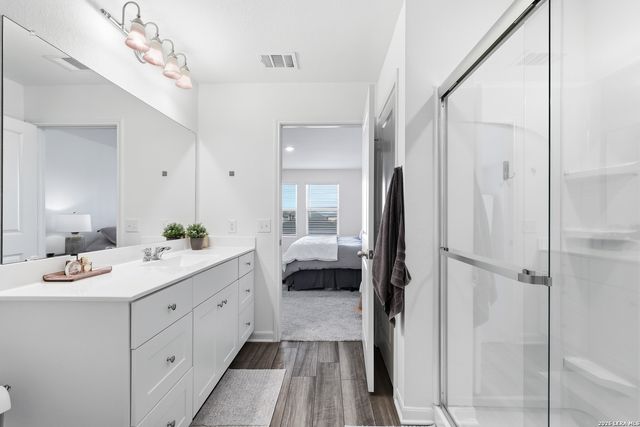 7726 FERN HOLW, San Antonio, TX 78252