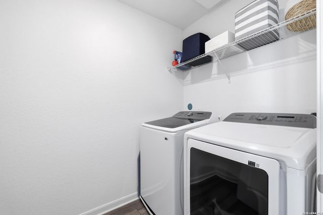 7726 FERN HOLW, San Antonio, TX 78252