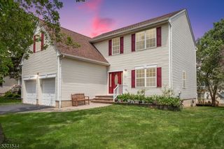 43 Wexford Way, Bridgewater Twp., NJ 08807