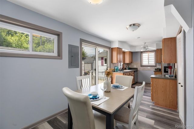24921 Lexington Avenue, Eastpointe, MI 48021
