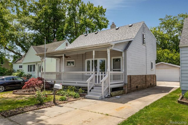 24921 Lexington Avenue, Eastpointe, MI 48021