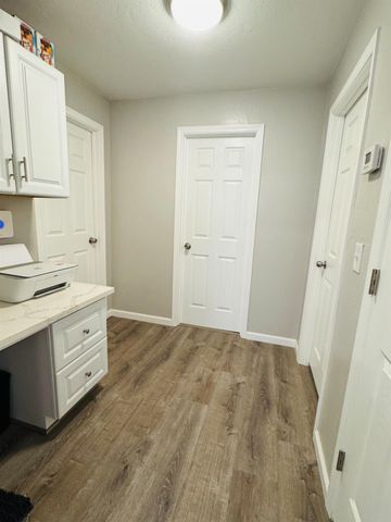 3761 Arizona Ave, Riverbank, CA 95367