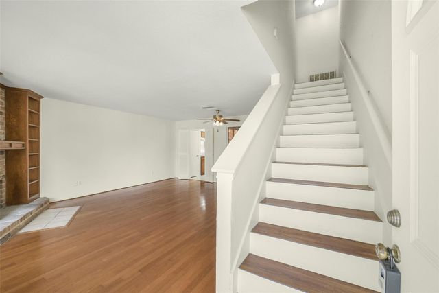 2019 Place Rebecca Lane G1, Houston, TX 77090