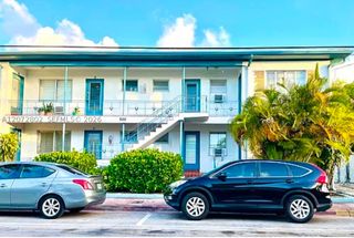 500 77th St 3, Miami Beach, FL 33141