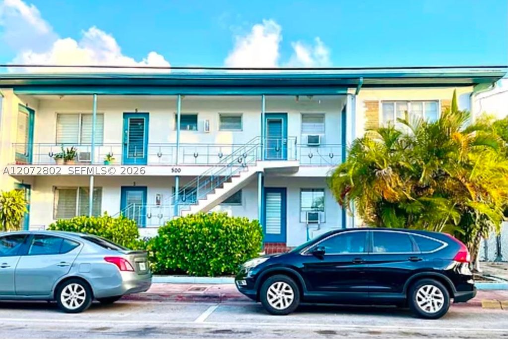 500 77th St 3, Miami Beach, FL 33141