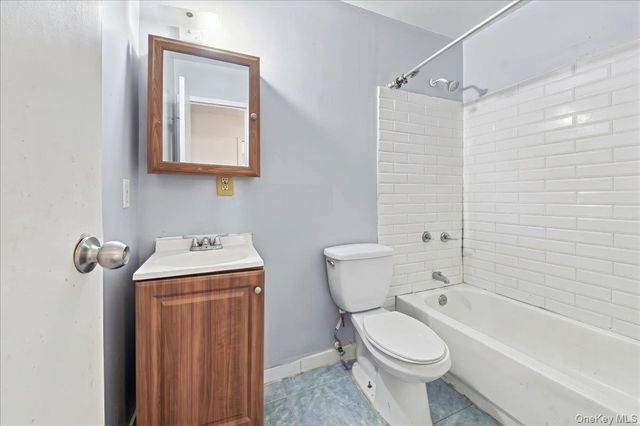 901 Prospect Avenue C, Bronx, NY 10459