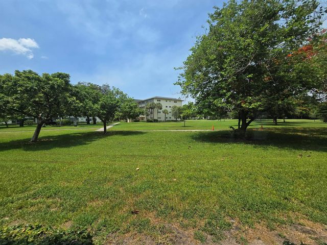 2803 Victoria Way B1, Coconut Creek, FL 33066