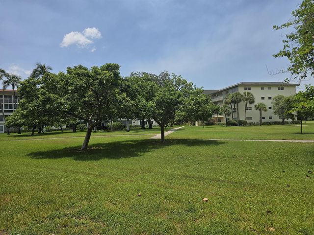 2803 Victoria Way B1, Coconut Creek, FL 33066