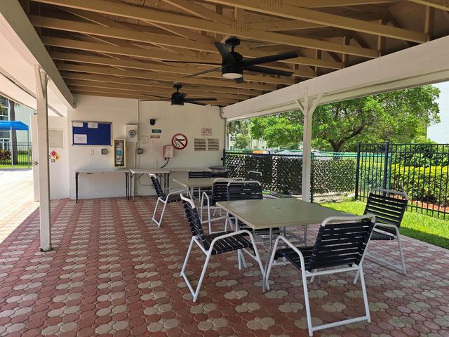 2803 Victoria Way B1, Coconut Creek, FL 33066