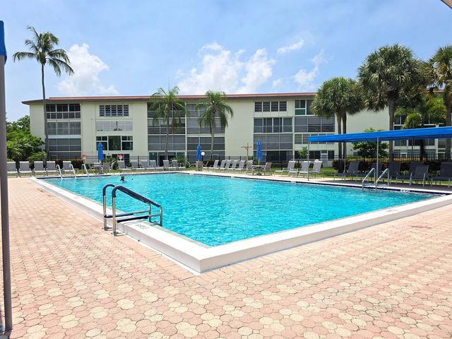 2803 Victoria Way B1, Coconut Creek, FL 33066