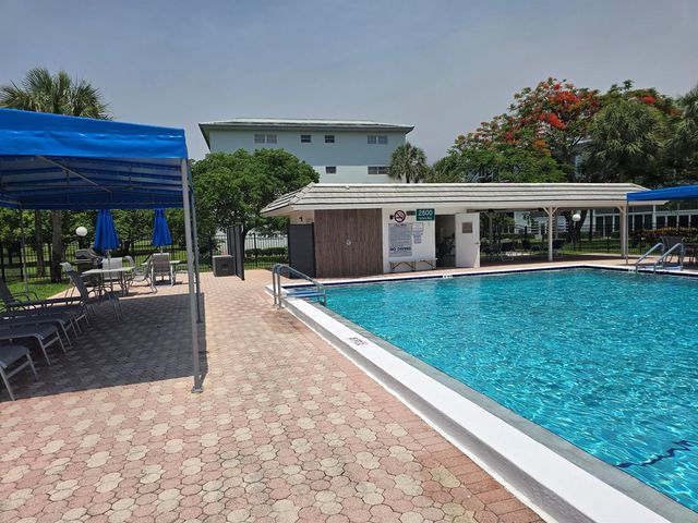 2803 Victoria Way B1, Coconut Creek, FL 33066