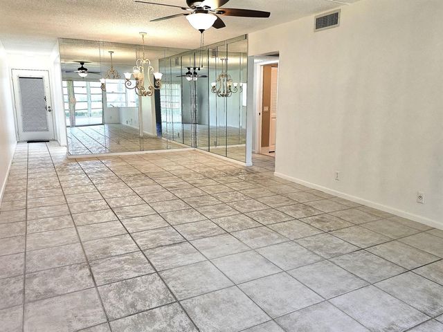 2803 Victoria Way B1, Coconut Creek, FL 33066