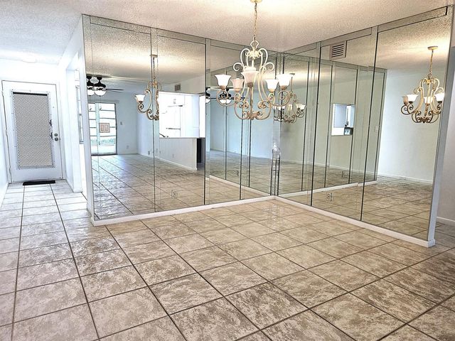 2803 Victoria Way B1, Coconut Creek, FL 33066
