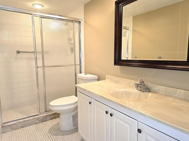 2803 Victoria Way B1, Coconut Creek, FL 33066