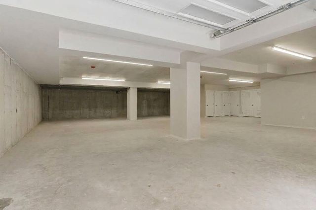 24 Auburn PH, Brookline, MA 02446