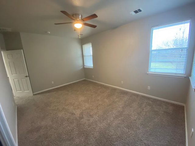 13417 Breezy Meadow LN, Manor, TX 78653