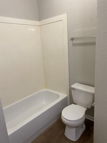 13417 Breezy Meadow LN, Manor, TX 78653