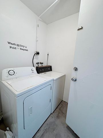 202 SE 3RD Terrace 1, Dania Beach, FL 33004