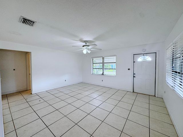 202 SE 3RD Terrace 1, Dania Beach, FL 33004