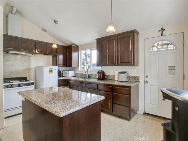 614 E 23rd, Los Angeles, CA 90011
