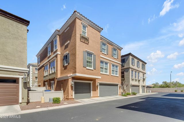 2628 S ALPINE Drive, Gilbert, AZ 85295