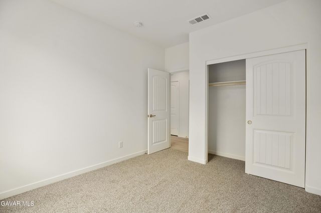 3704 Camino Mia Court, Rosamond, CA 93560