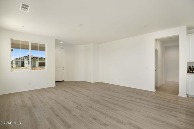 3704 Camino Mia Court, Rosamond, CA 93560