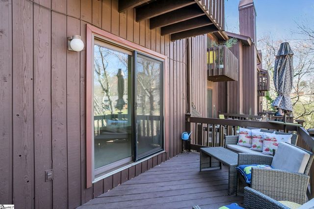 4 Creekside Way, Greenville, SC 29609