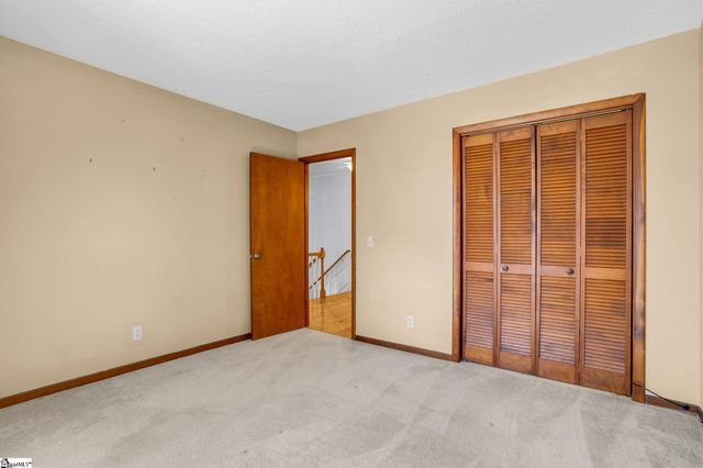 4 Creekside Way, Greenville, SC 29609