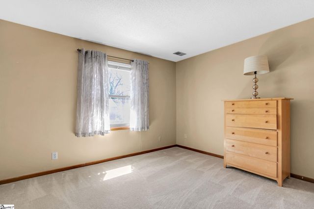 4 Creekside Way, Greenville, SC 29609