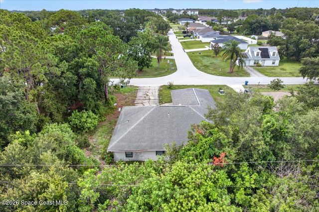 1228 Sagola Street SE, Palm Bay, FL 32909