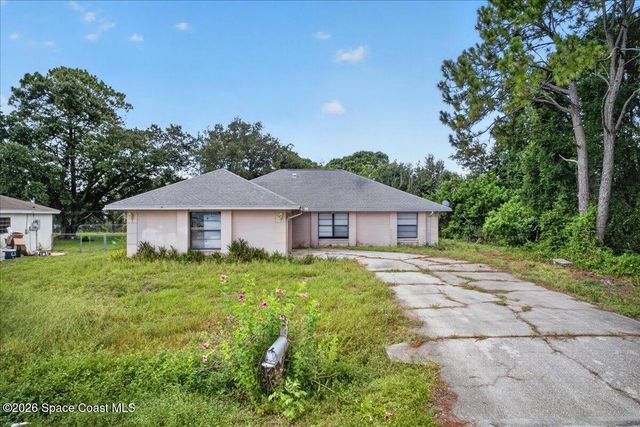 1228 Sagola Street SE, Palm Bay, FL 32909