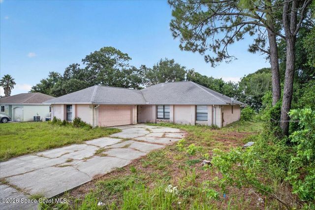 1228 Sagola Street SE, Palm Bay, FL 32909