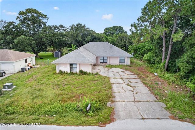 1228 Sagola Street SE, Palm Bay, FL 32909