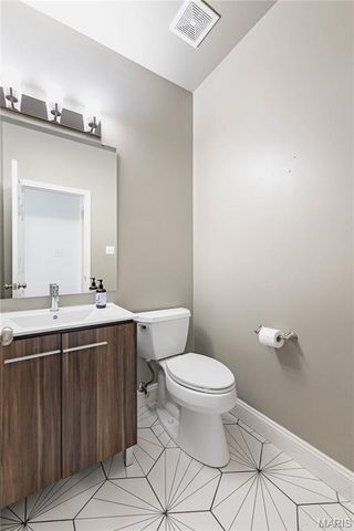 11 Orchard Trace Lane, Wildwood, MO 63040