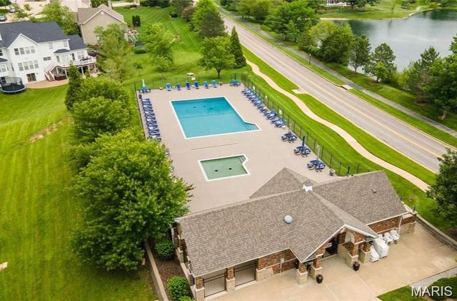 11 Orchard Trace Lane, Wildwood, MO 63040