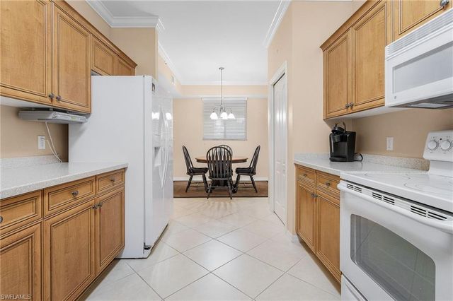 8251 Pathfinder LOOP 612, Fort Myers, FL 33919