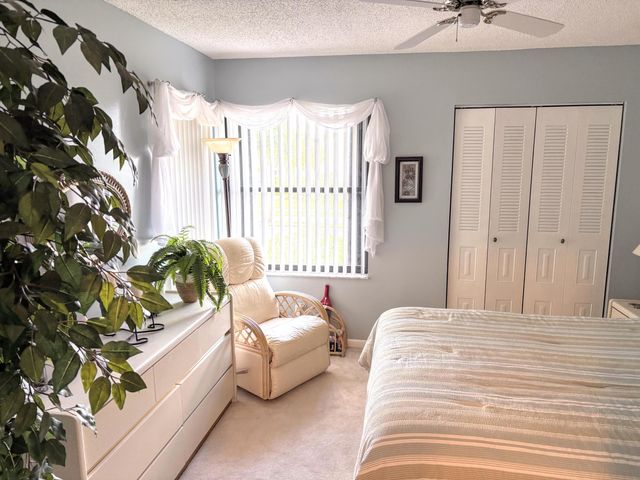 4712 E LUCERNE LAKES Boulevard E 203, Lake Worth, FL 33467