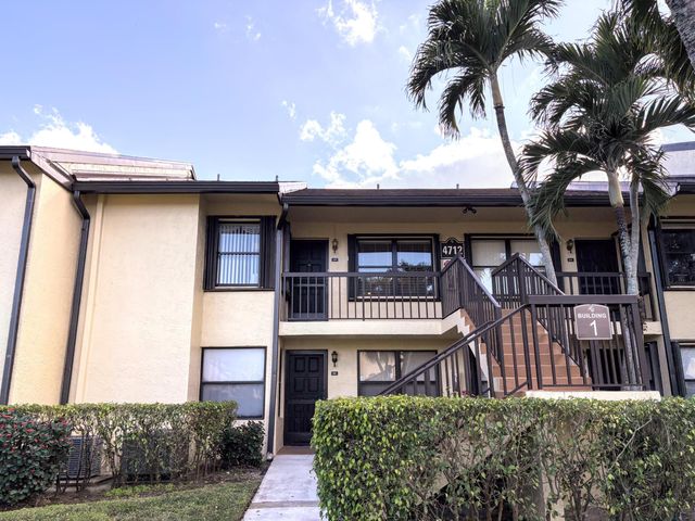 4712 E LUCERNE LAKES Boulevard E 203, Lake Worth, FL 33467